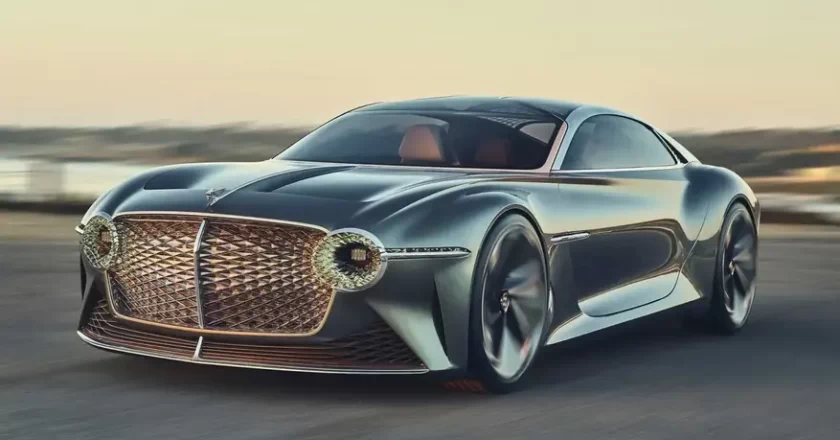 Bentley планирует выпустить первый электромобиль к 2025 году: Что известно об этом роскошном авто